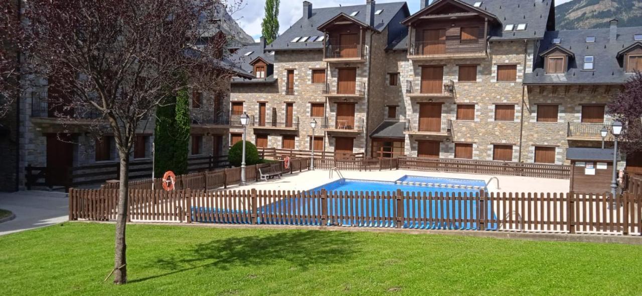 Apartamentos Nevados 28311 Anciles 外观 照片